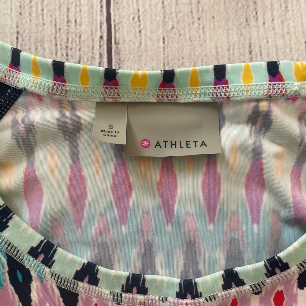 ATHLETA Boscabell Criss Cross Rash Guard Size Small - Picture 2 of 10